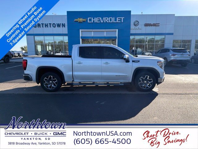 Used 2024 GMC Sierra 1500 SLT w/ SLT Premium Package AWD/4WD image 9