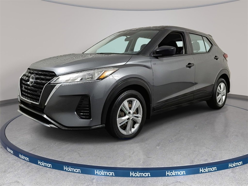 Used 2022 Nissan Kicks S