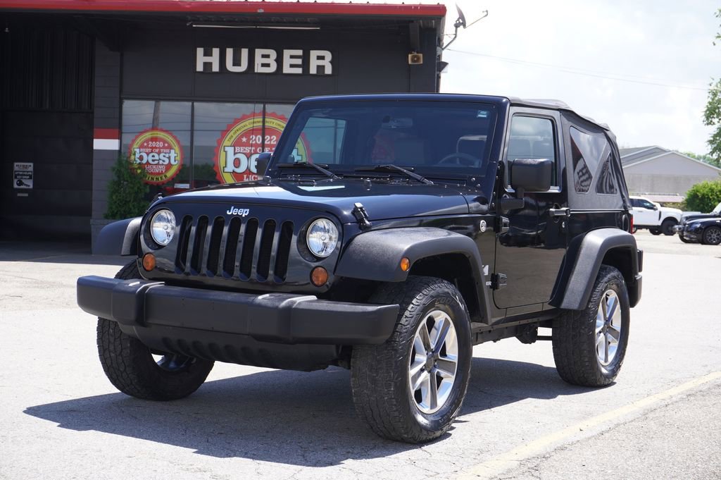 Used 2008 Jeep Wrangler X AWD/4WD image 3