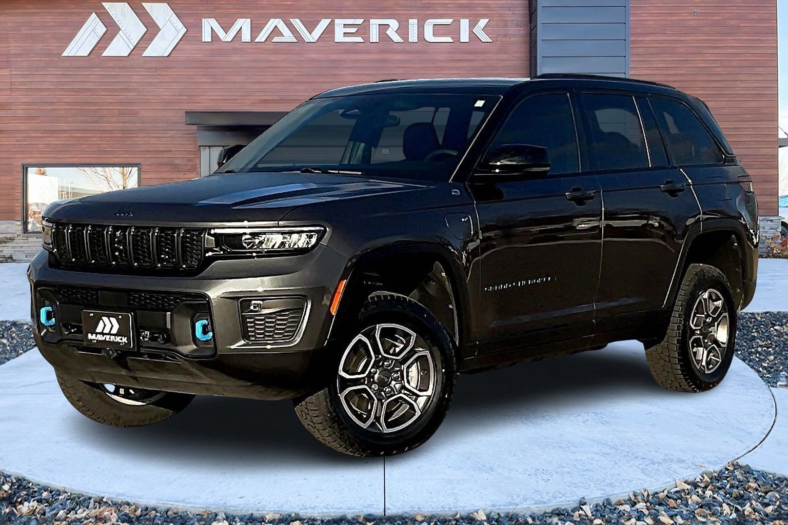 Used 2022 Jeep Grand Cherokee Trailhawk image 3
