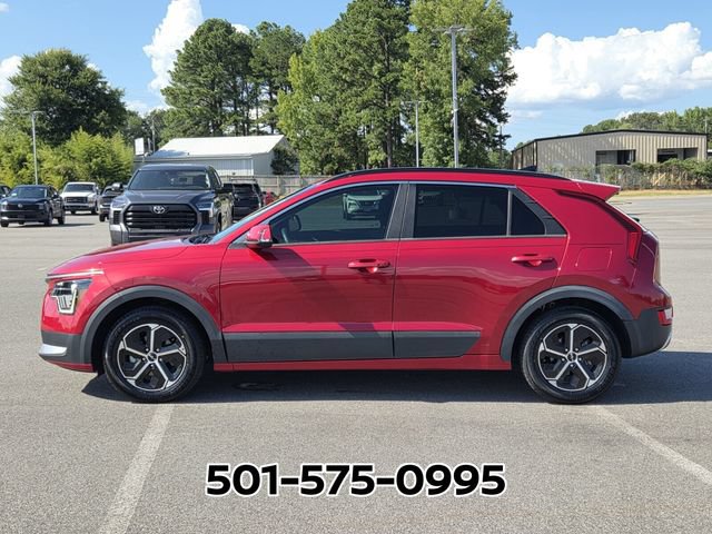 Used 2023 Kia Niro EX FWD video 2