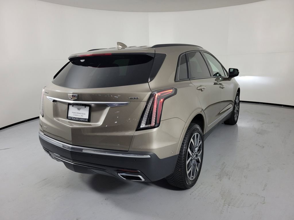 Certified 2023 Cadillac XT5 Sportv w/ Technology Package image 4