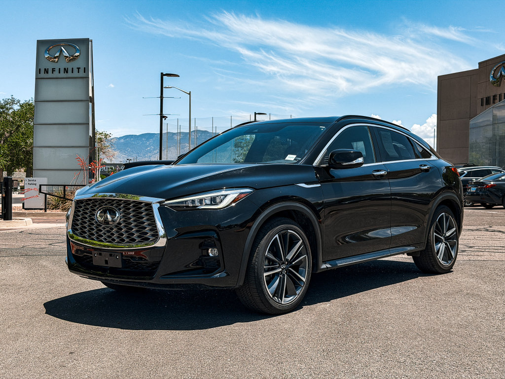 Used 2024 INFINITI QX55 Essential