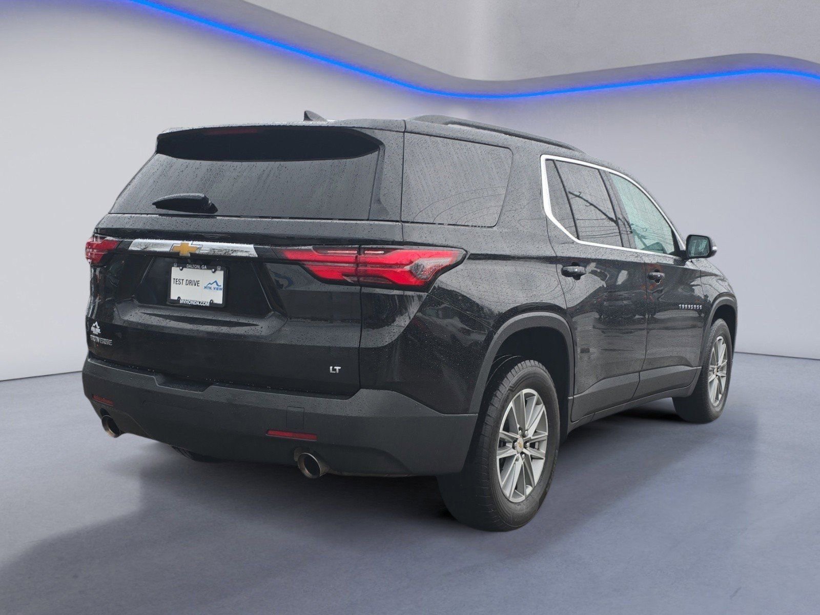 Used 2023 Chevrolet Traverse LT image 6