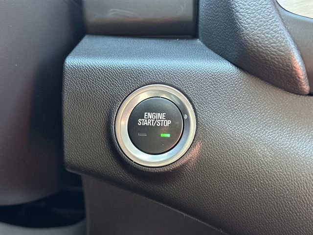 Used 2024 GMC Terrain SLT image 26