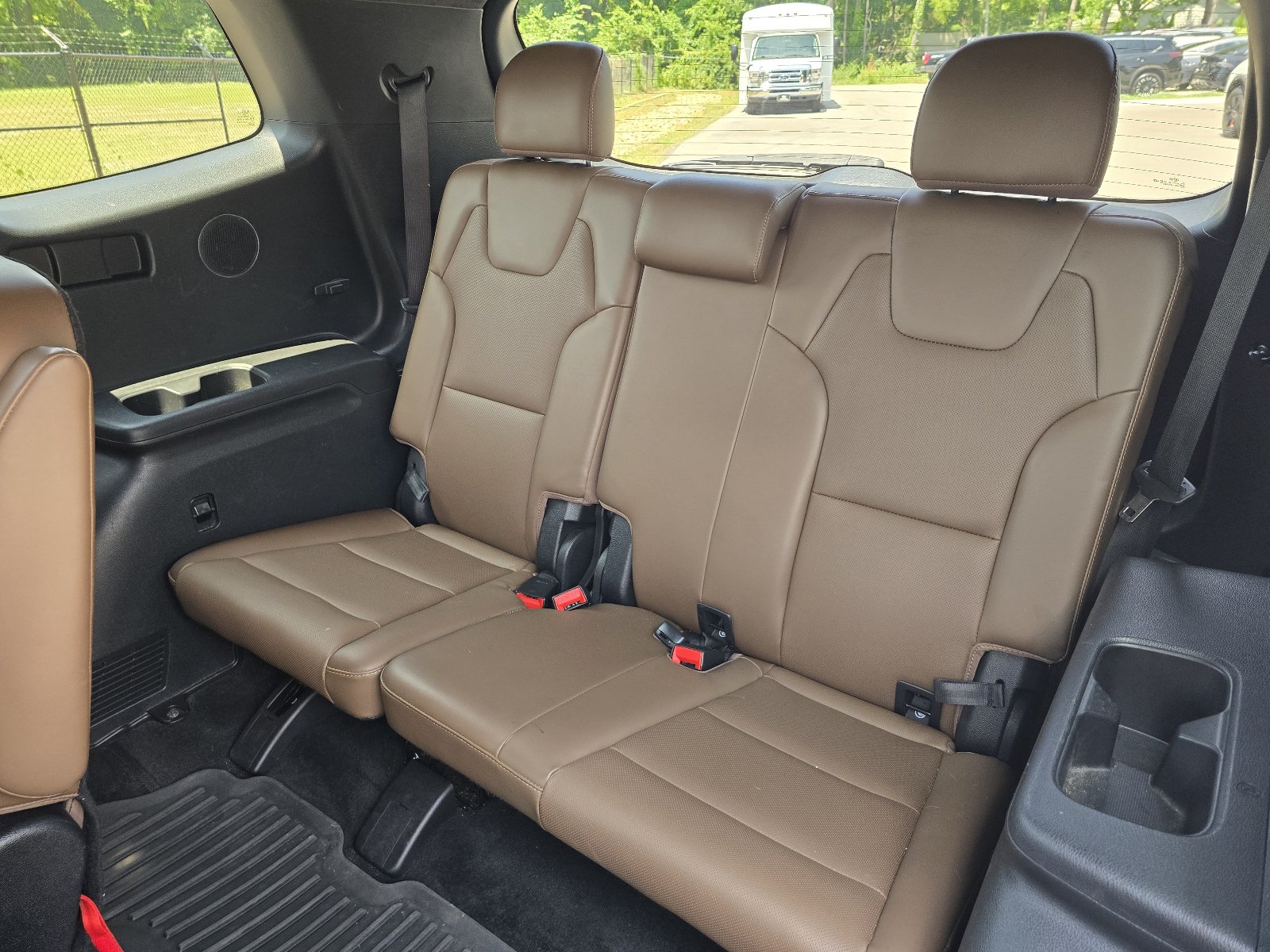 Used 2021 Kia Telluride SX w/ SX Prestige Package AWD/4WD image 11