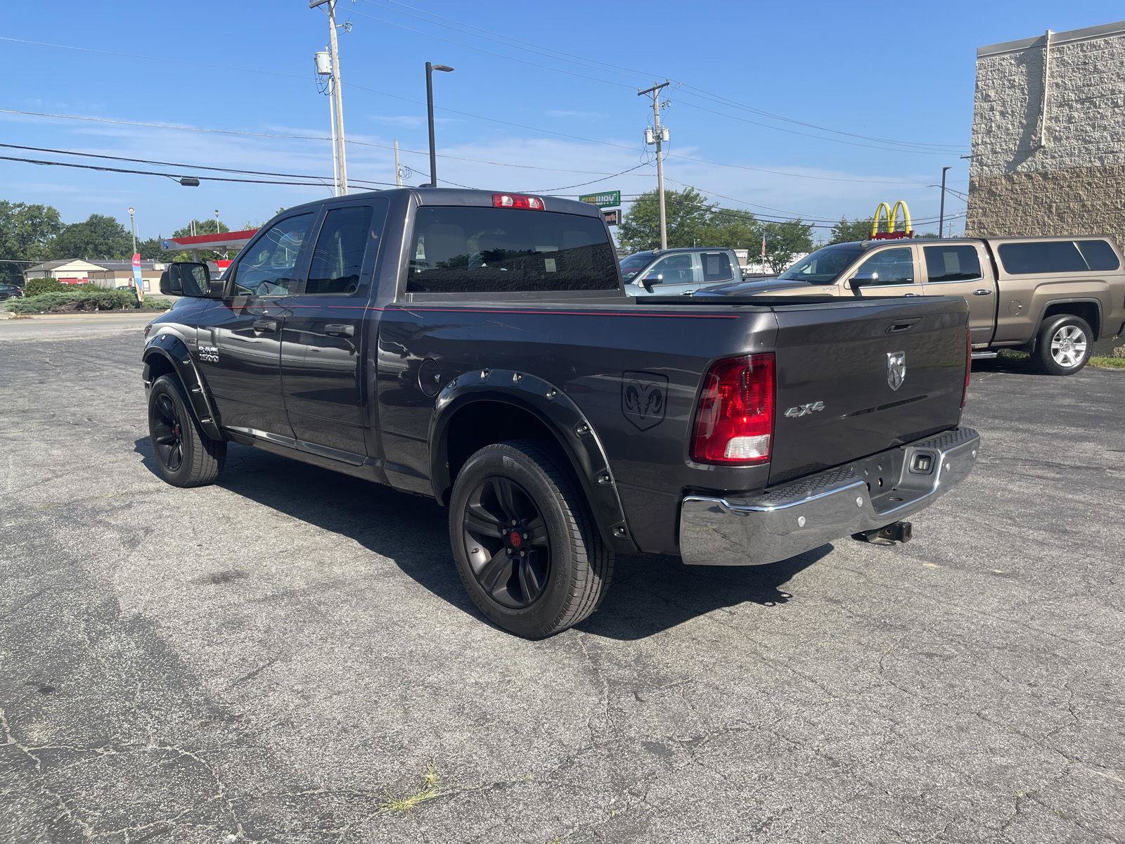 Used 2015 RAM 1500 ST AWD/4WD image 6