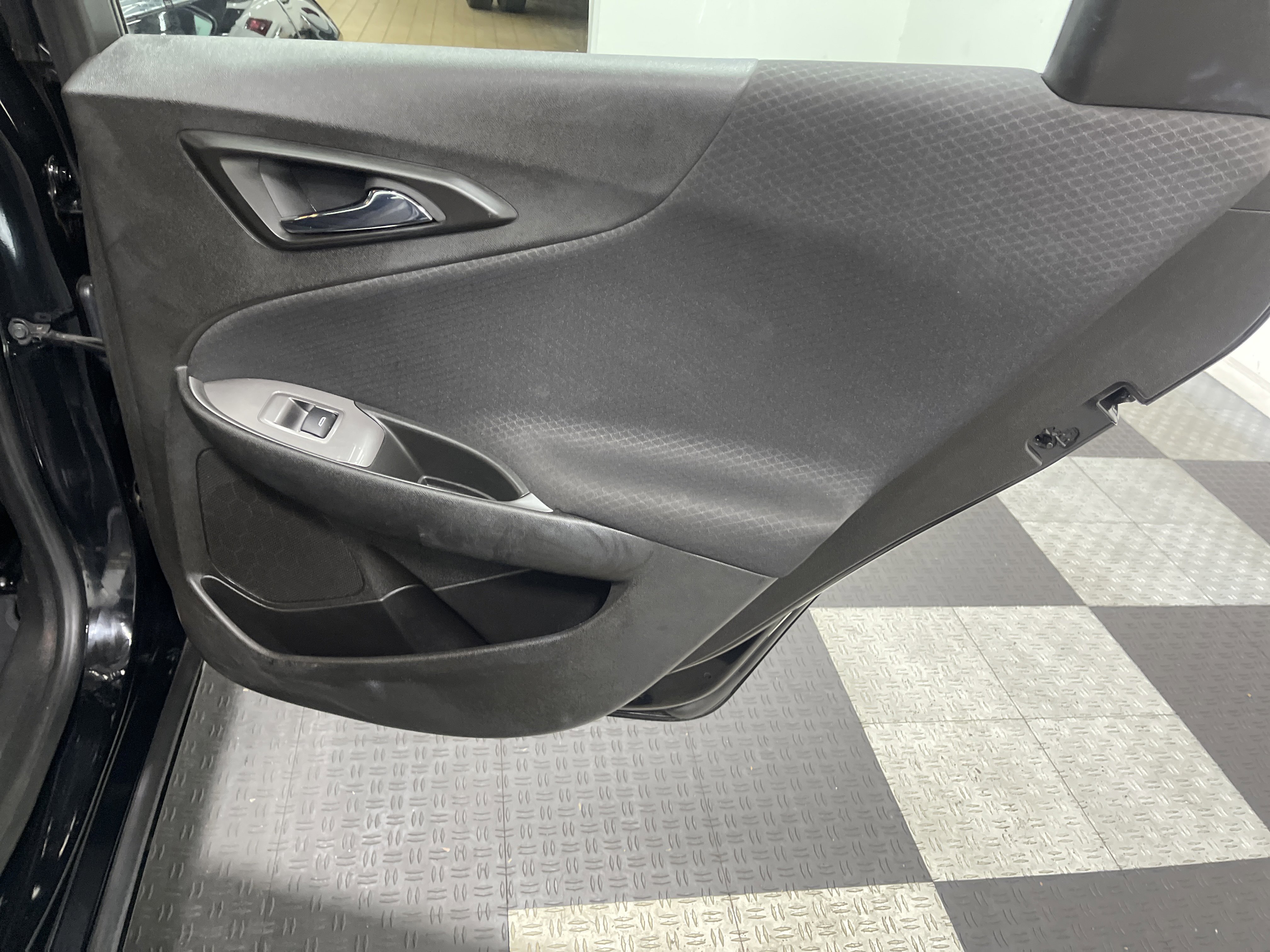 Used 2023 Chevrolet Malibu LT w/ Driver Confidence Package image 18