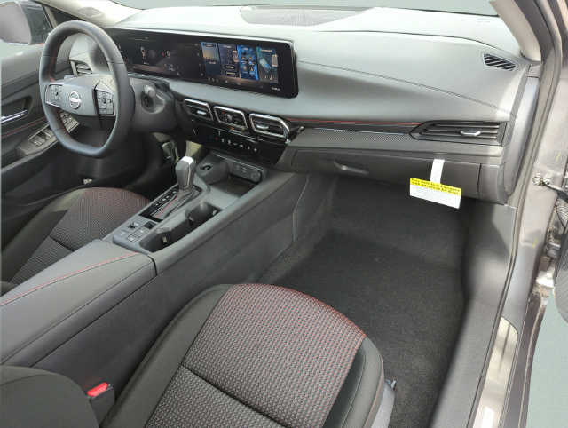 Used 2026 Nissan Sentra SR w/ Floor Mat Package FWD image 48