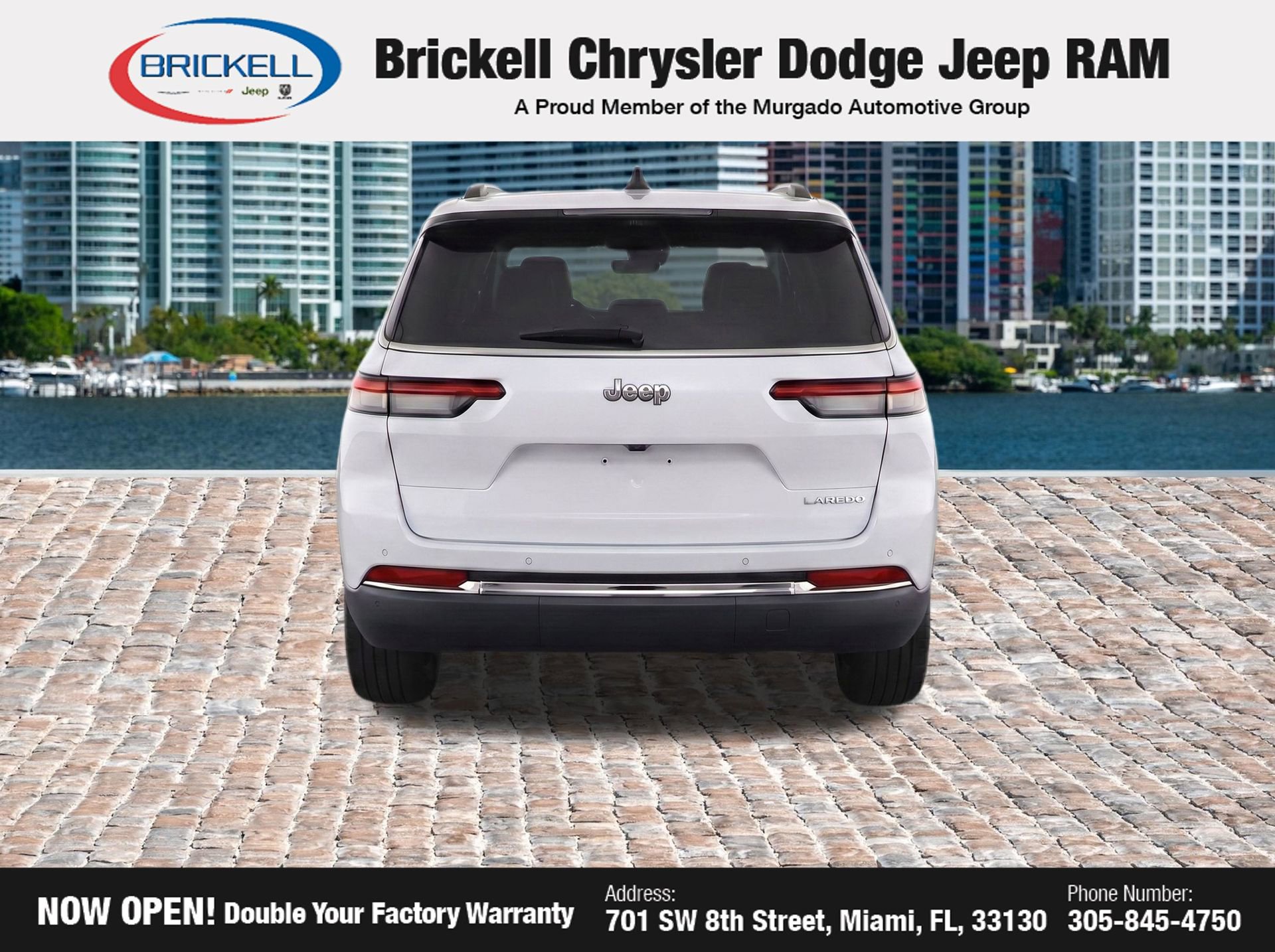 Used 2023 Jeep Grand Cherokee L Laredo RWD image 7