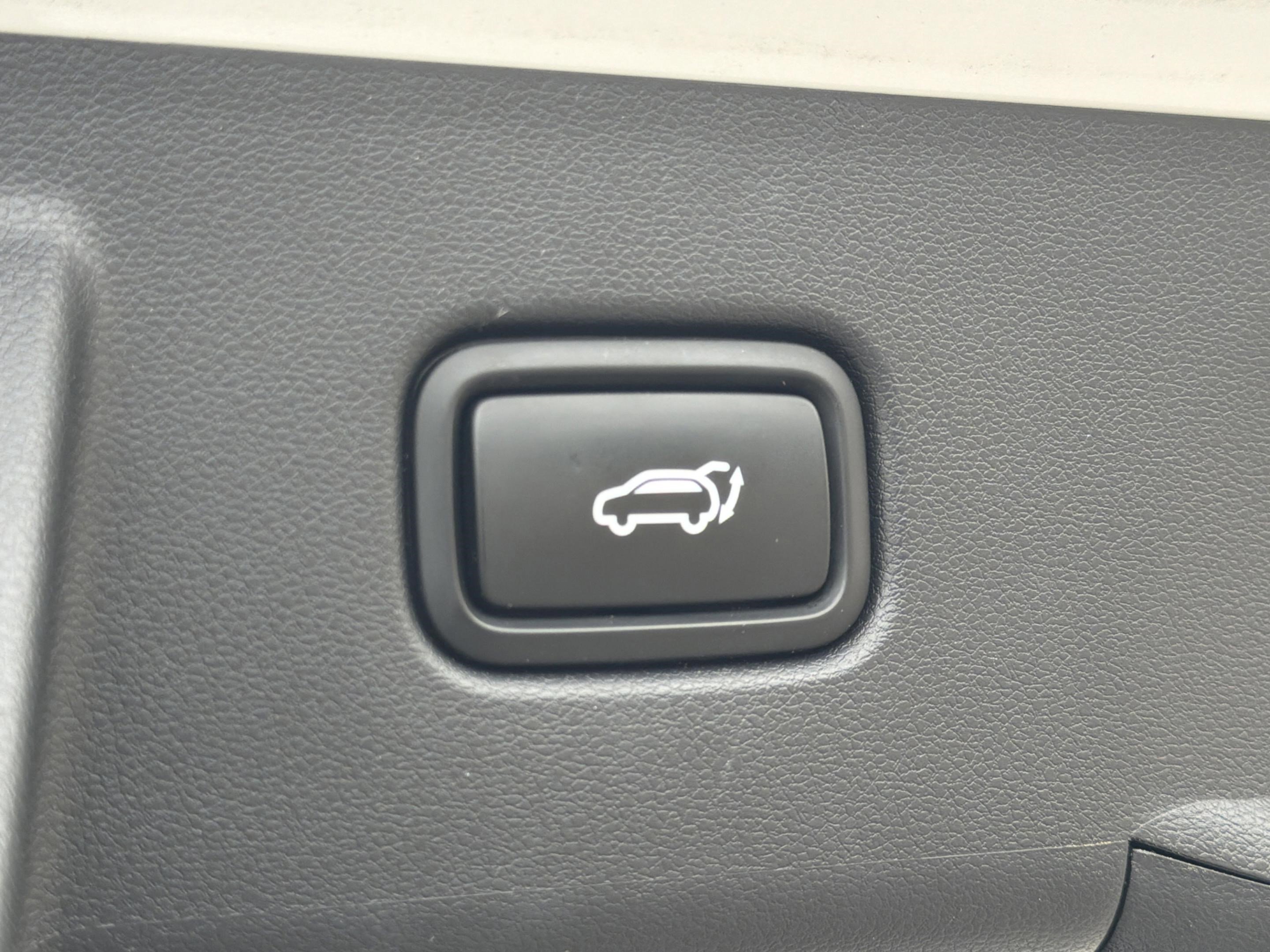 Used 2022 Hyundai Tucson N Line w/ Cargo Package FWD image 7