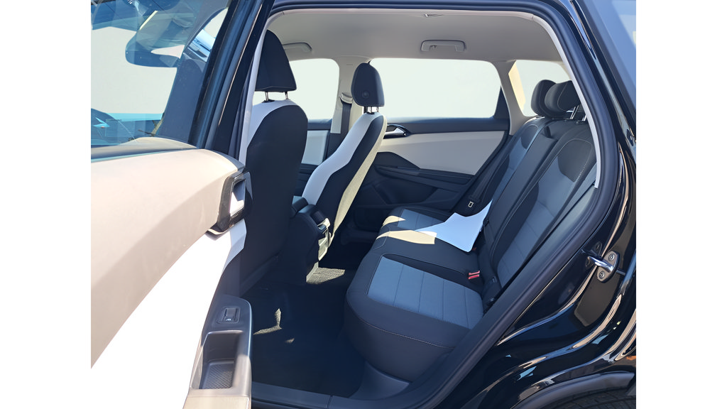 New 2025 Volkswagen Taos S AWD/4WD image 12