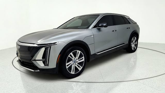 Used 2024 Cadillac Lyriq Tech RWD image 4