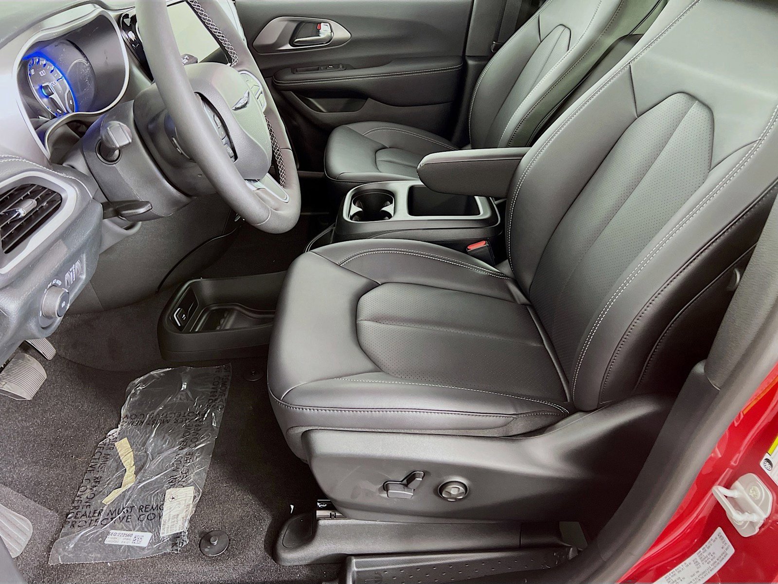New 2026 Chrysler Pacifica Select FWD image 3