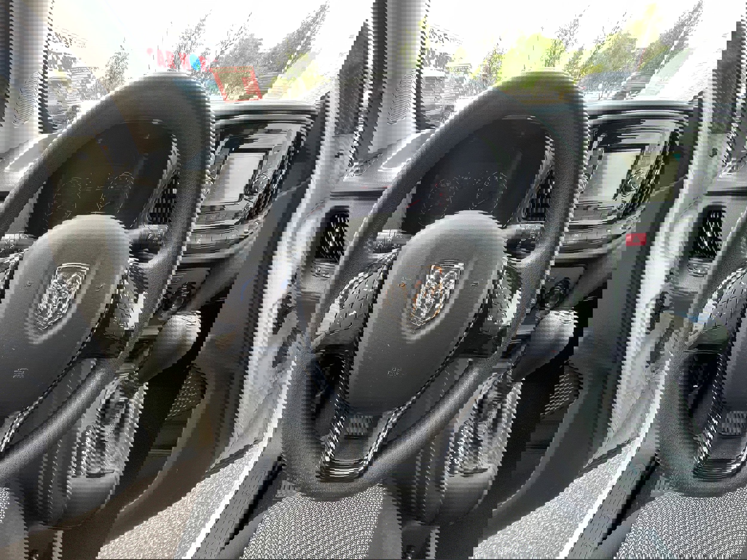 Used 2020 RAM ProMaster City Tradesman image 16