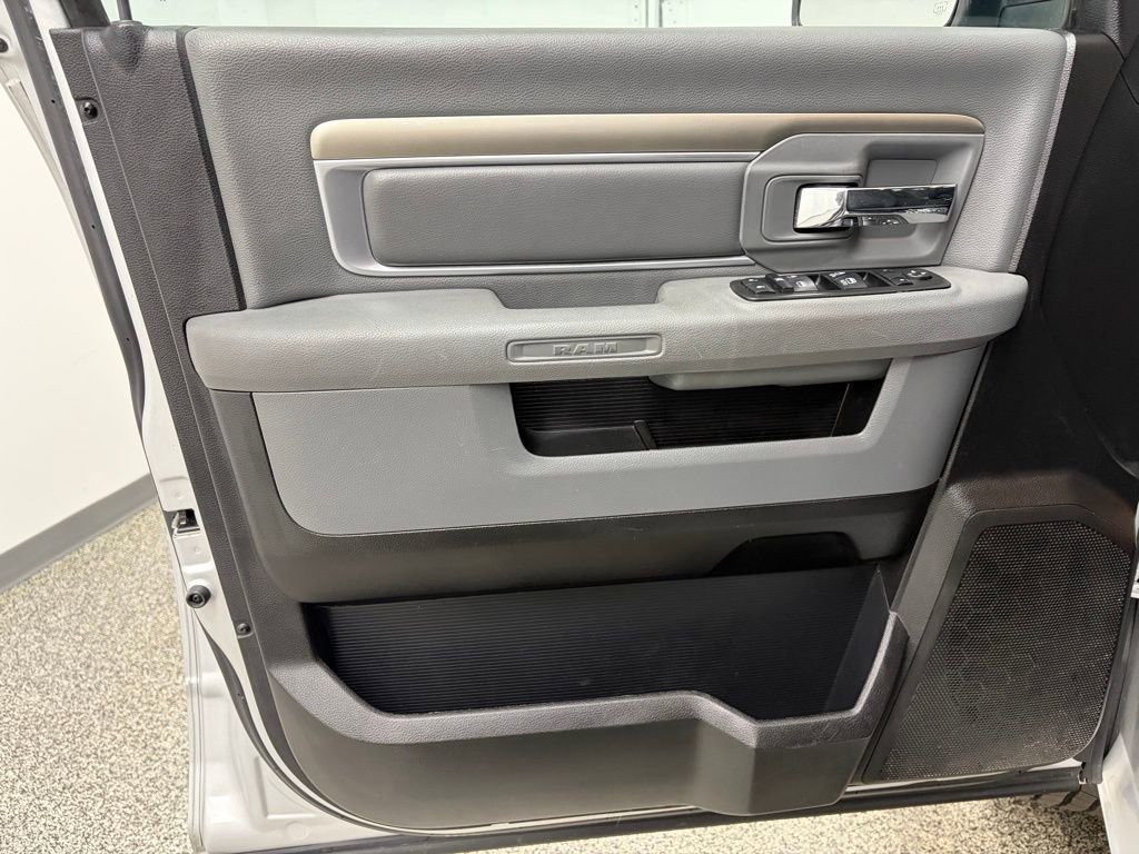 Used 2015 RAM 1500 Big Horn image 11
