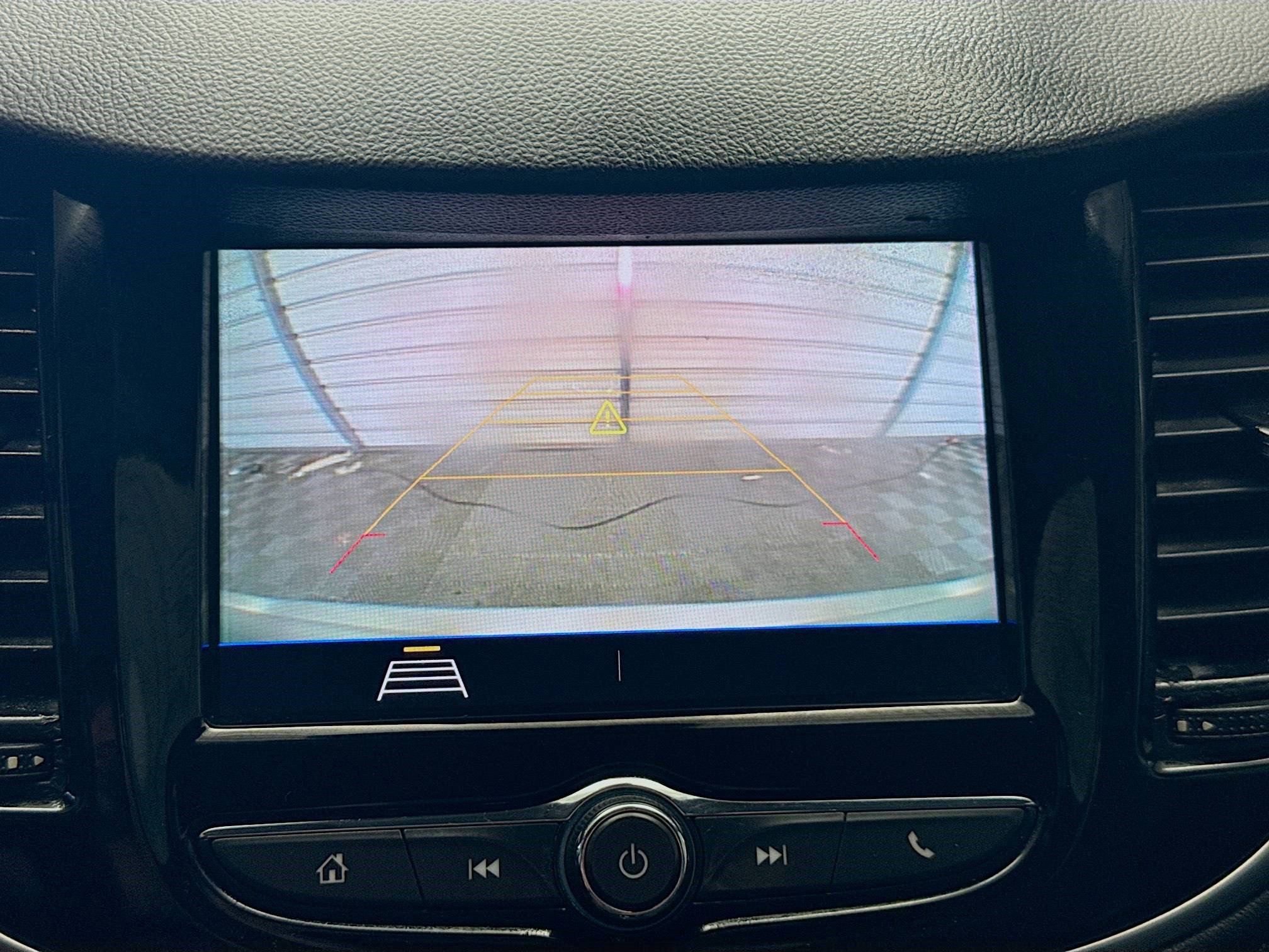 Used 2021 Chevrolet Trax LT w/ Driver Confidence Package image 16