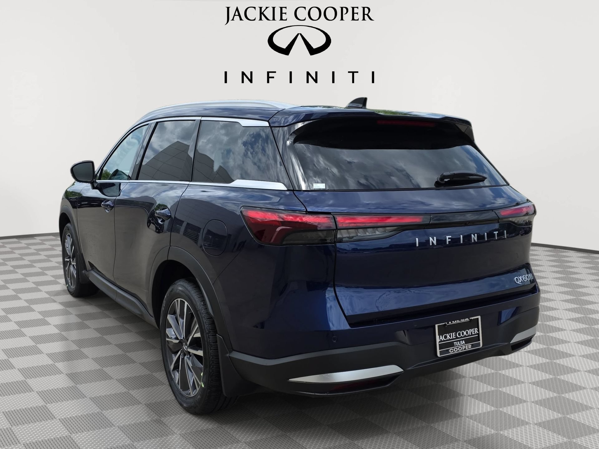 New 2027 INFINITI QX60 Luxe w/ Cargo Package AWD/4WD image 7