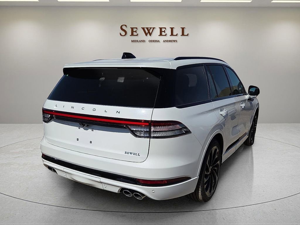 New 2026 Lincoln Aviator Reserve w/ Luxury Package RWD image 4
