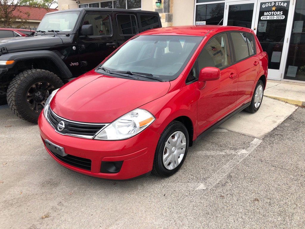 Used 2012 Nissan Versa 1.8 S image 3