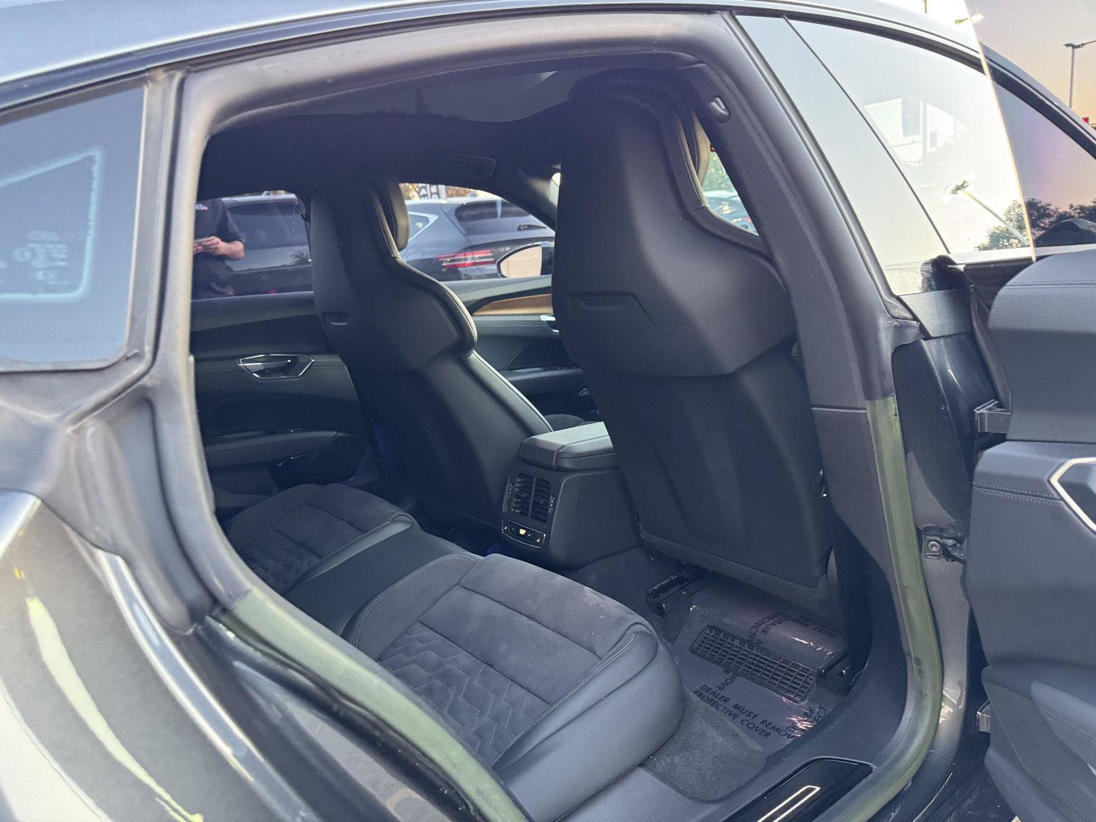 Used 2023 Audi e-tron GT Prestige w/ Prestige Package AWD/4WD image 39