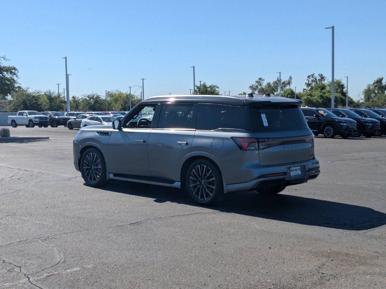 Certified 2026 INFINITI QX80 Autograph AWD/4WD image 3