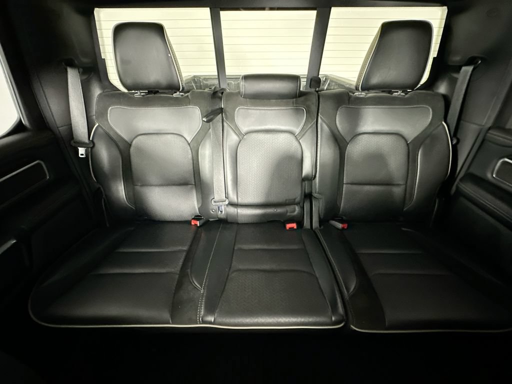 Used 2020 RAM 1500 Laramie w/ Sport Appearance Package AWD/4WD image 13