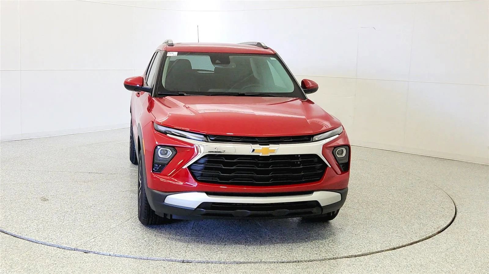 New 2026 Chevrolet TrailBlazer LT w/ Convenience Package image 2