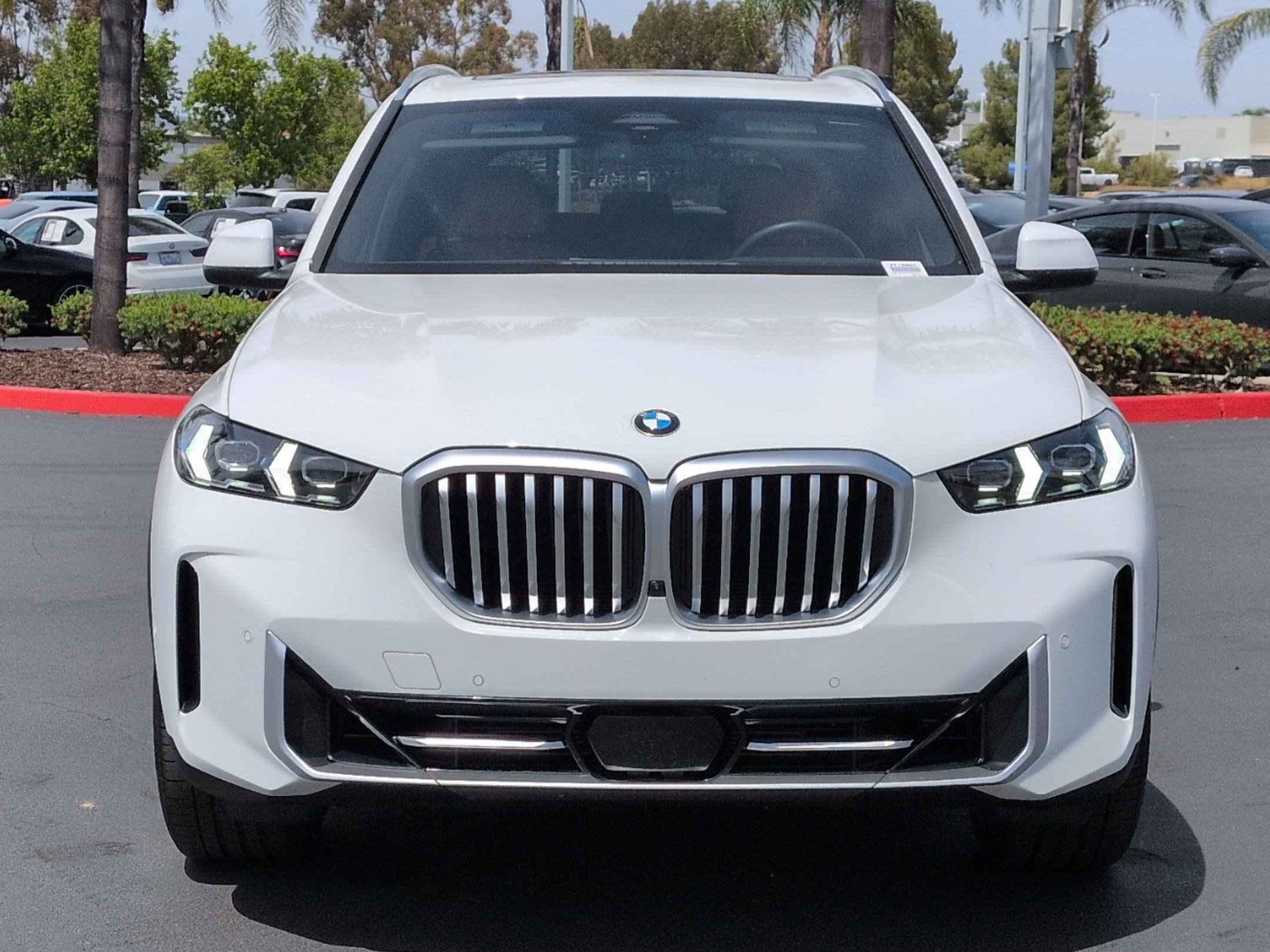 Used 2026 BMW X5 sDrive40i w/ Climate Comfort Package RWD image 3