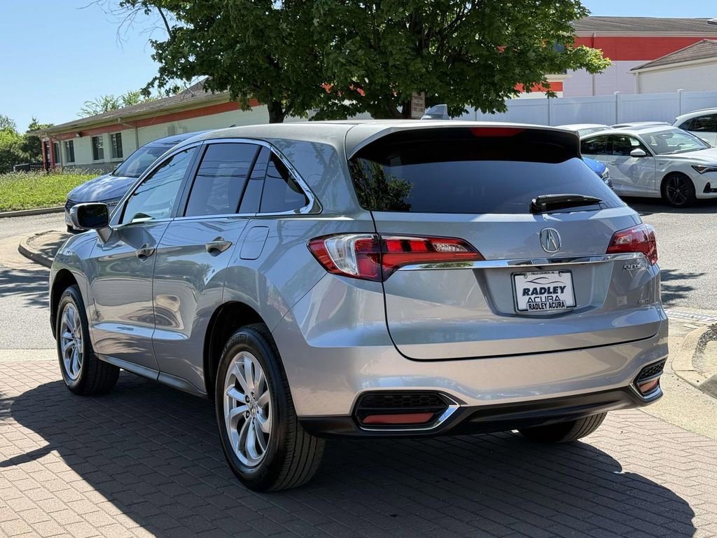 Used 2018 Acura RDX AWD w/ Technology Package image 4