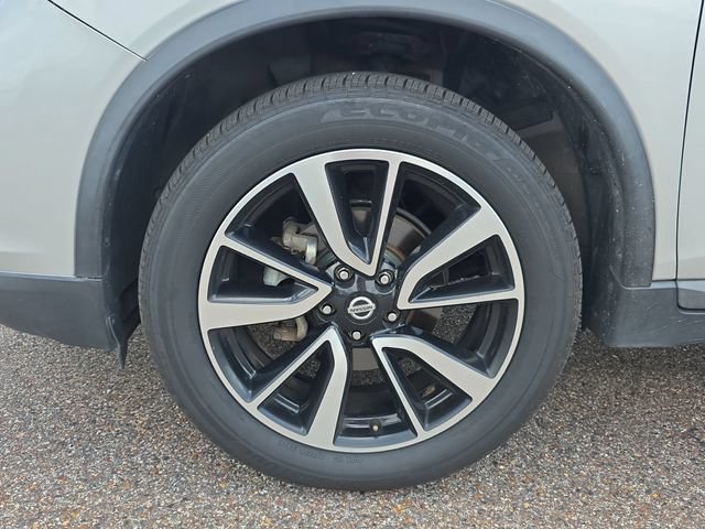 Used 2019 Nissan Rogue SL AWD/4WD image 9