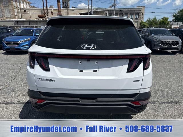 Used 2023 Hyundai Tucson SEL w/ Convenience Package AWD/4WD image 4
