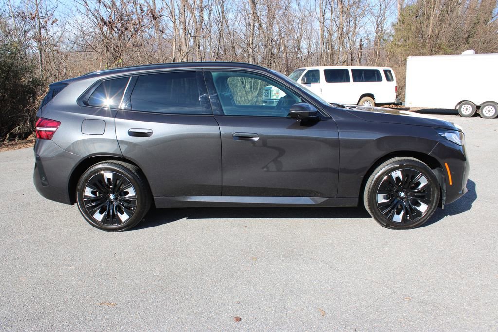 Used 2025 BMW X3 xDrive30i w/ Premium Package image 10