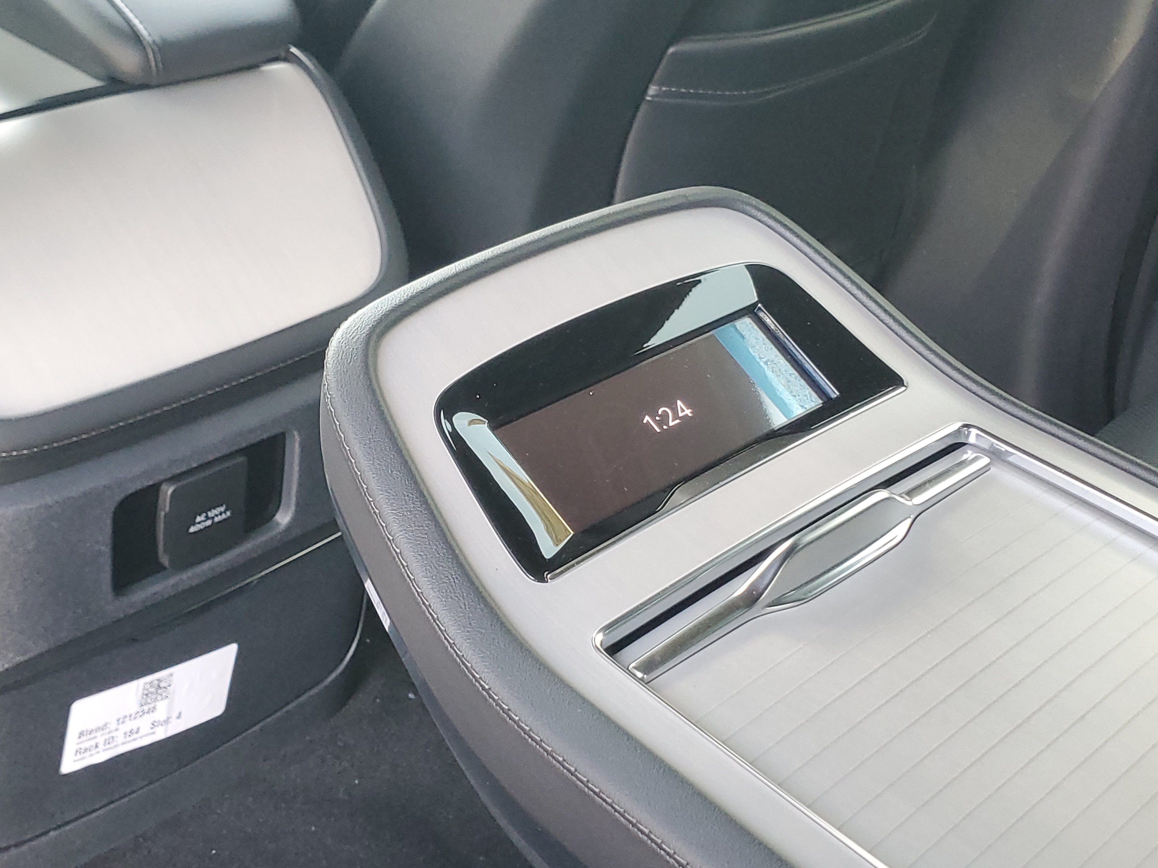 New 2026 Lincoln Navigator Reserve w/ Jet Appearance Package AWD/4WD image 29