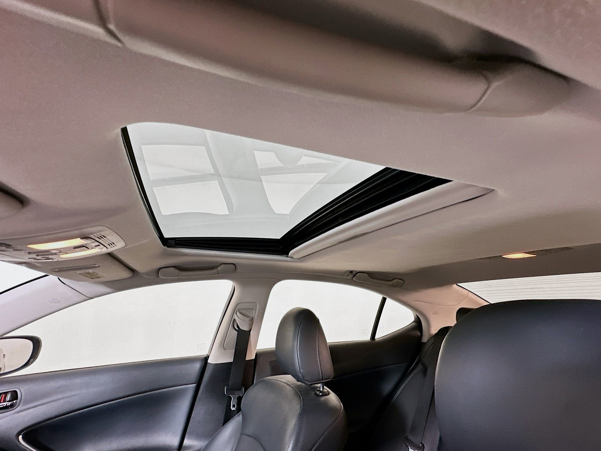 Used 2010 Lexus IS 250 image 21