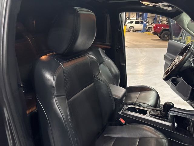 Used 2020 Toyota Tacoma TRD Off-Road w/ TRD Premium Off Road Package image 38