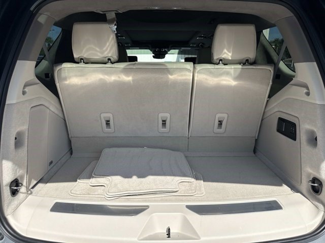 Certified 2026 Cadillac Escalade Platinum Luxury AWD/4WD image 5