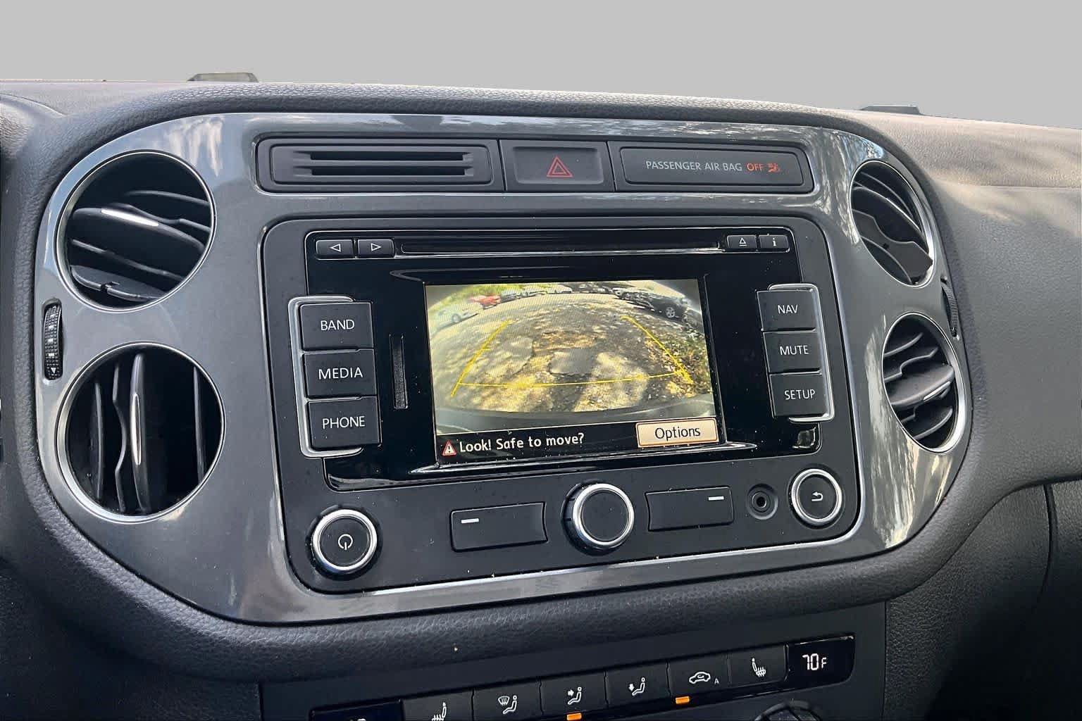 Used 2014 Volkswagen Tiguan SEL FWD image 27