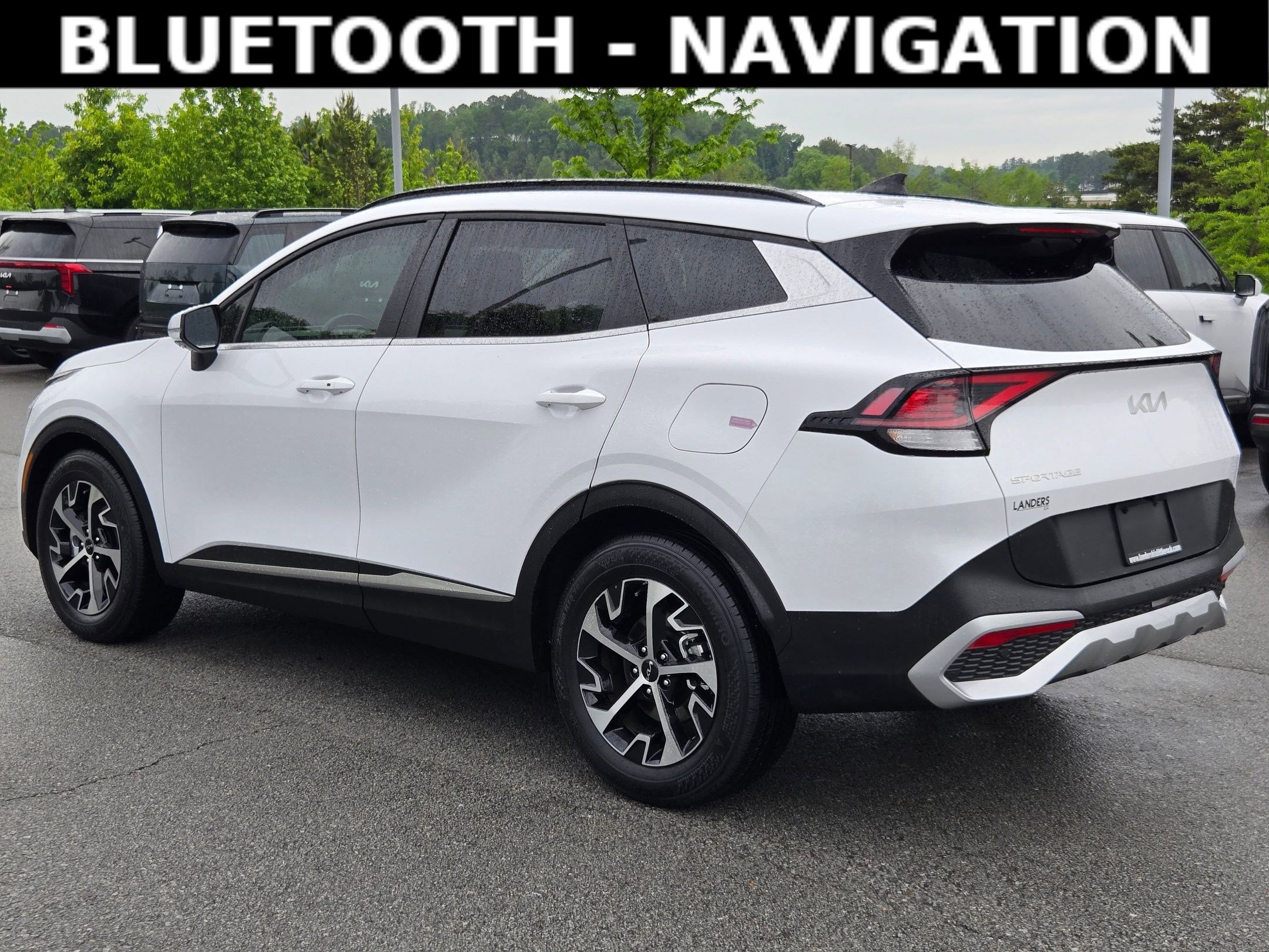 Used 2025 Kia Sportage EX w/ Premium Package FWD image 5