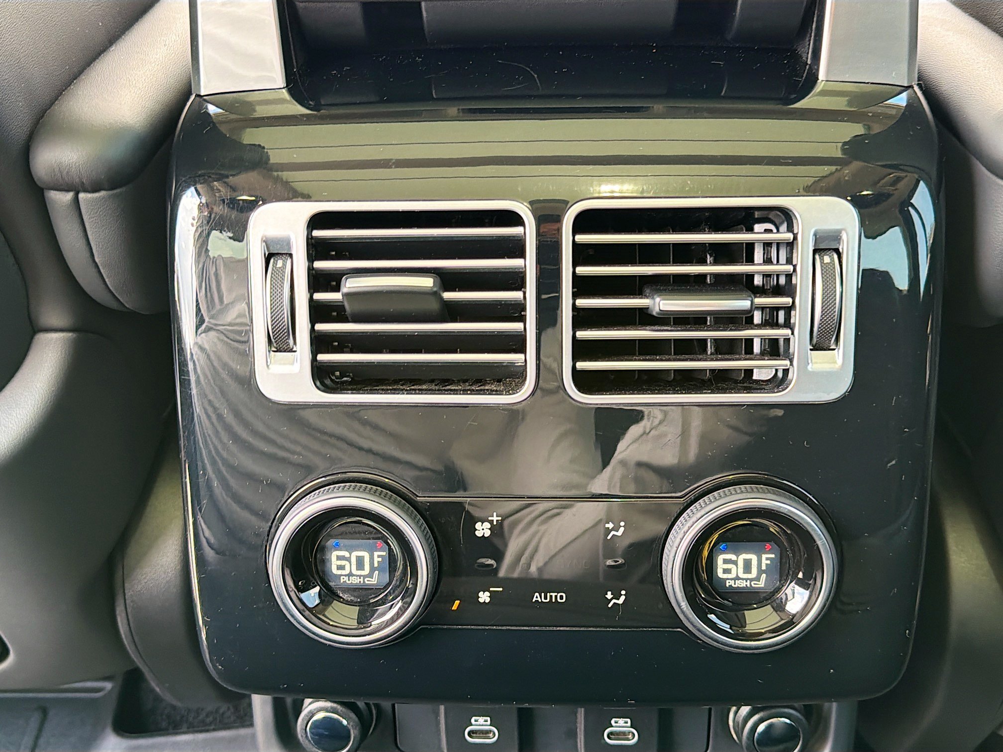 Used 2022 Land Rover Range Rover Westminster Edition AWD/4WD image 19