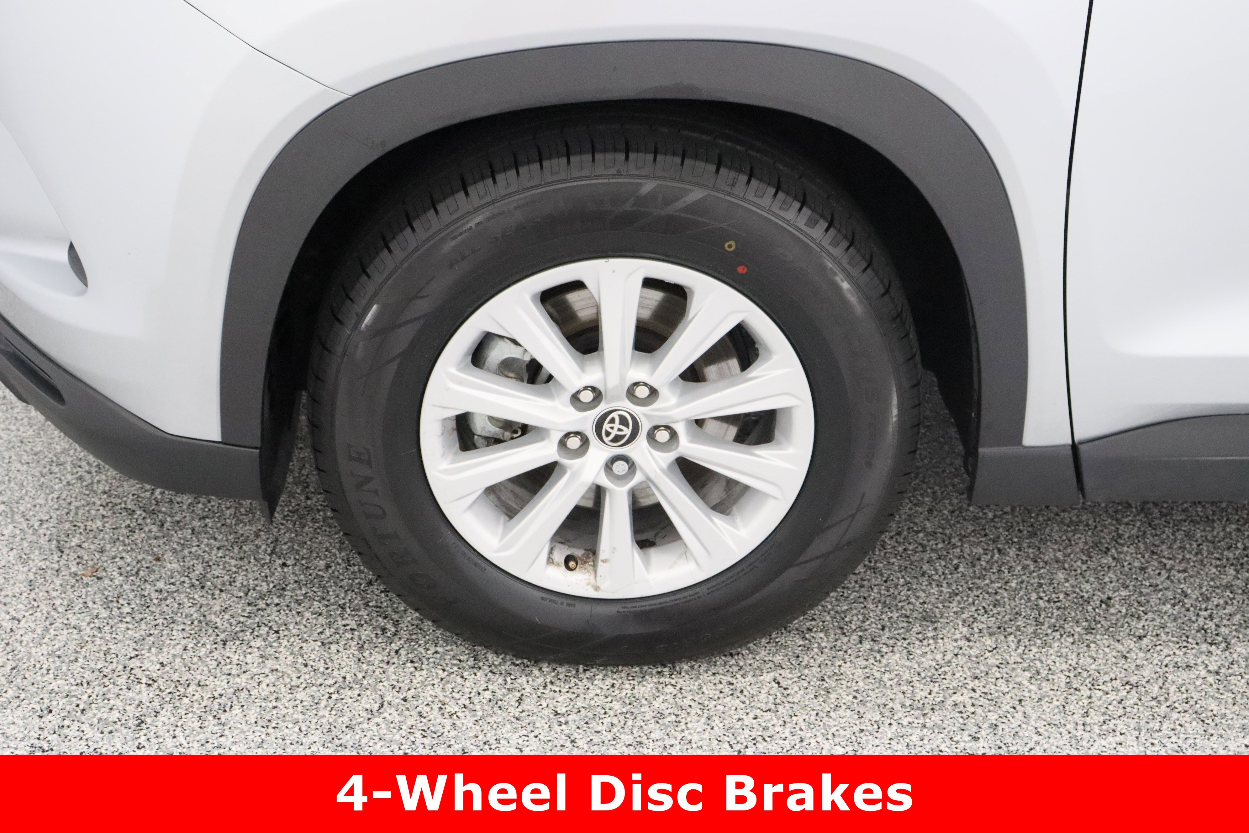 Used 2025 Toyota Grand Highlander FWD image 11