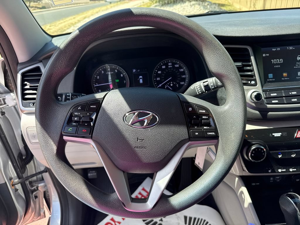 Used 2018 Hyundai Tucson SEL AWD/4WD image 18
