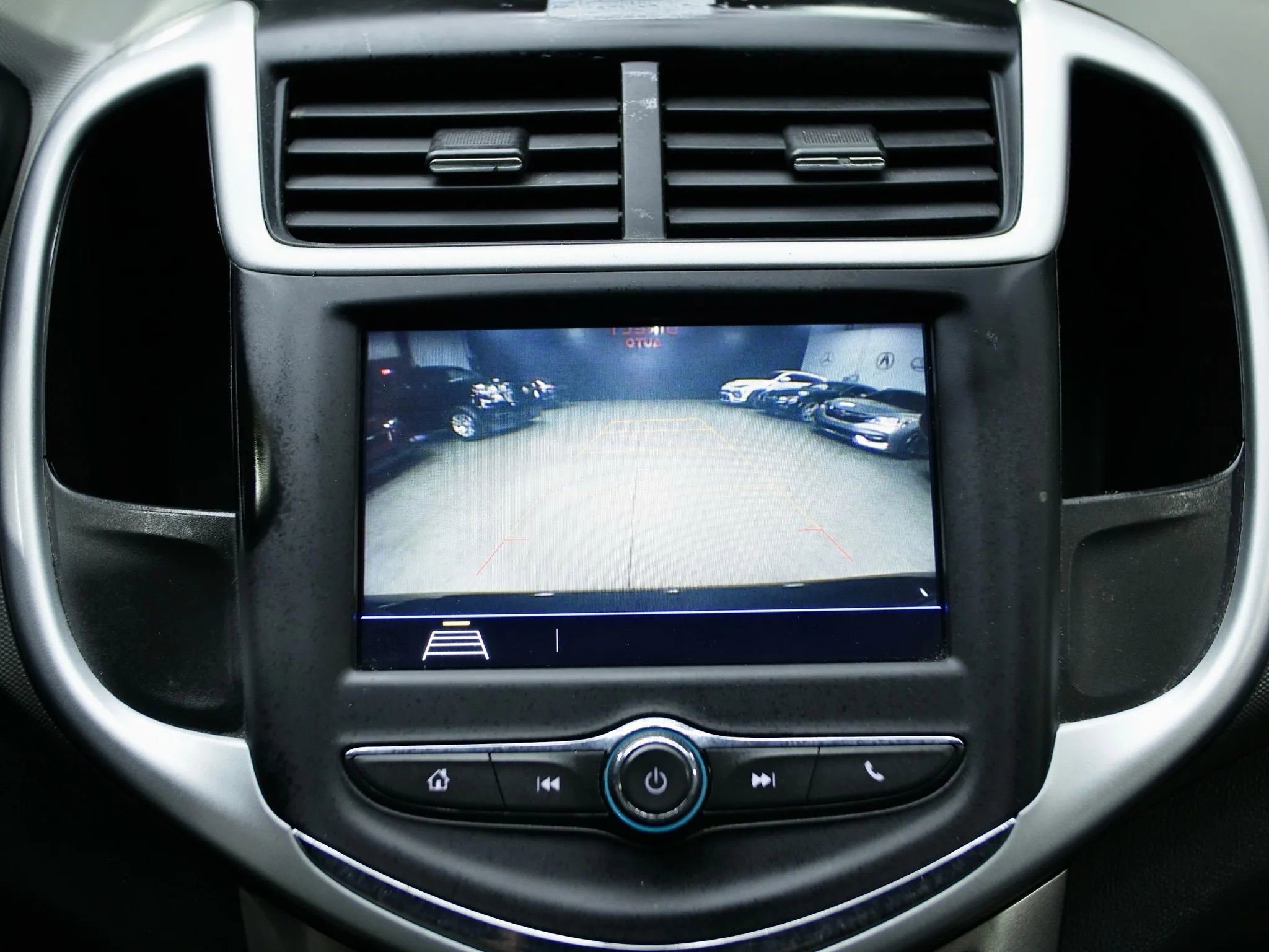 Used 2018 Chevrolet Sonic LT image 19