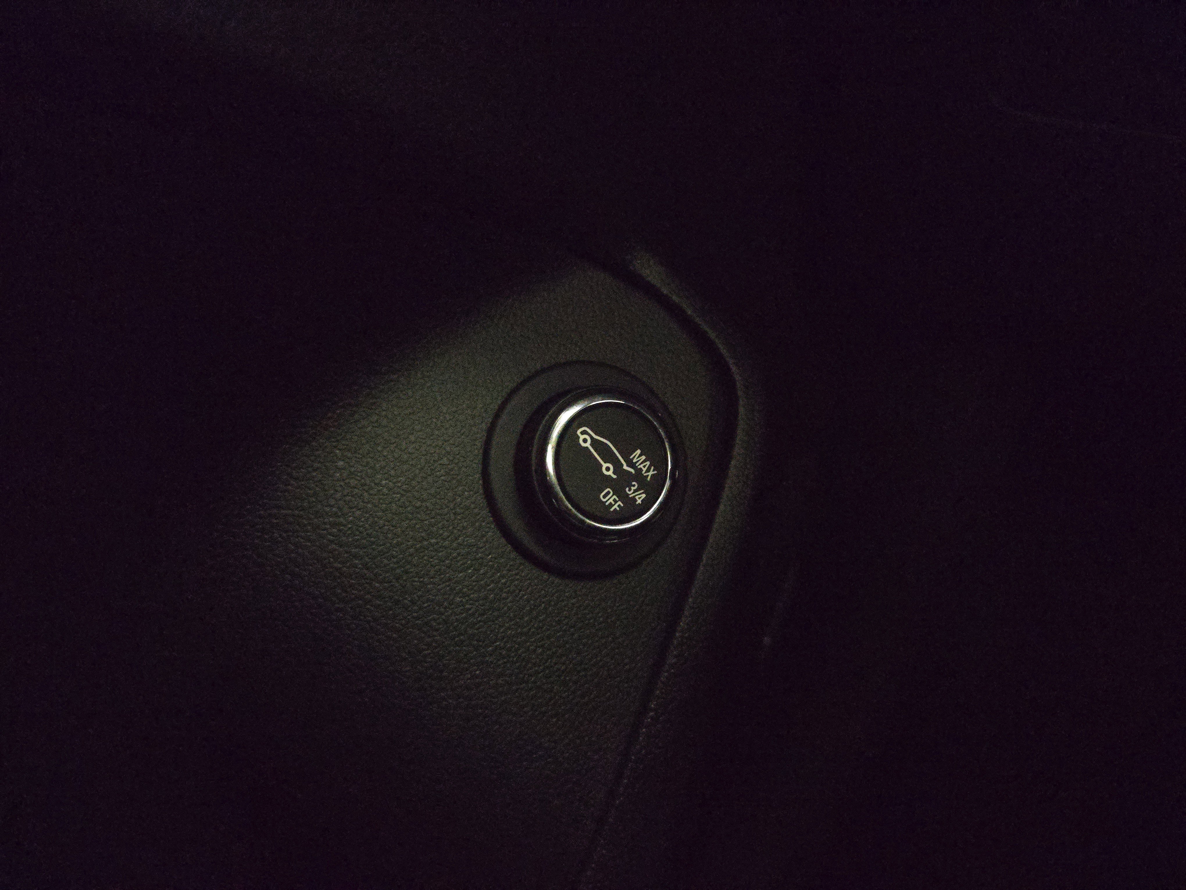 Certified 2023 Chevrolet TrailBlazer RS w/ Sun and Liftgate Package image 31