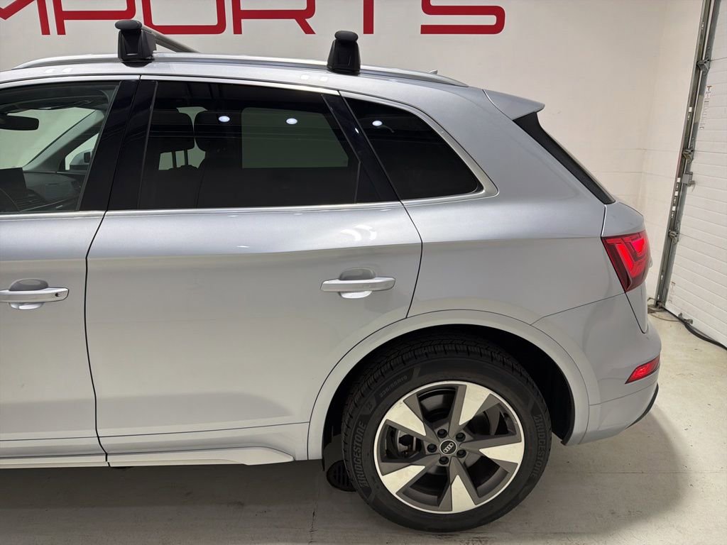 Used 2023 Audi Q5 2.0T Premium w/ Convenience Package image 6