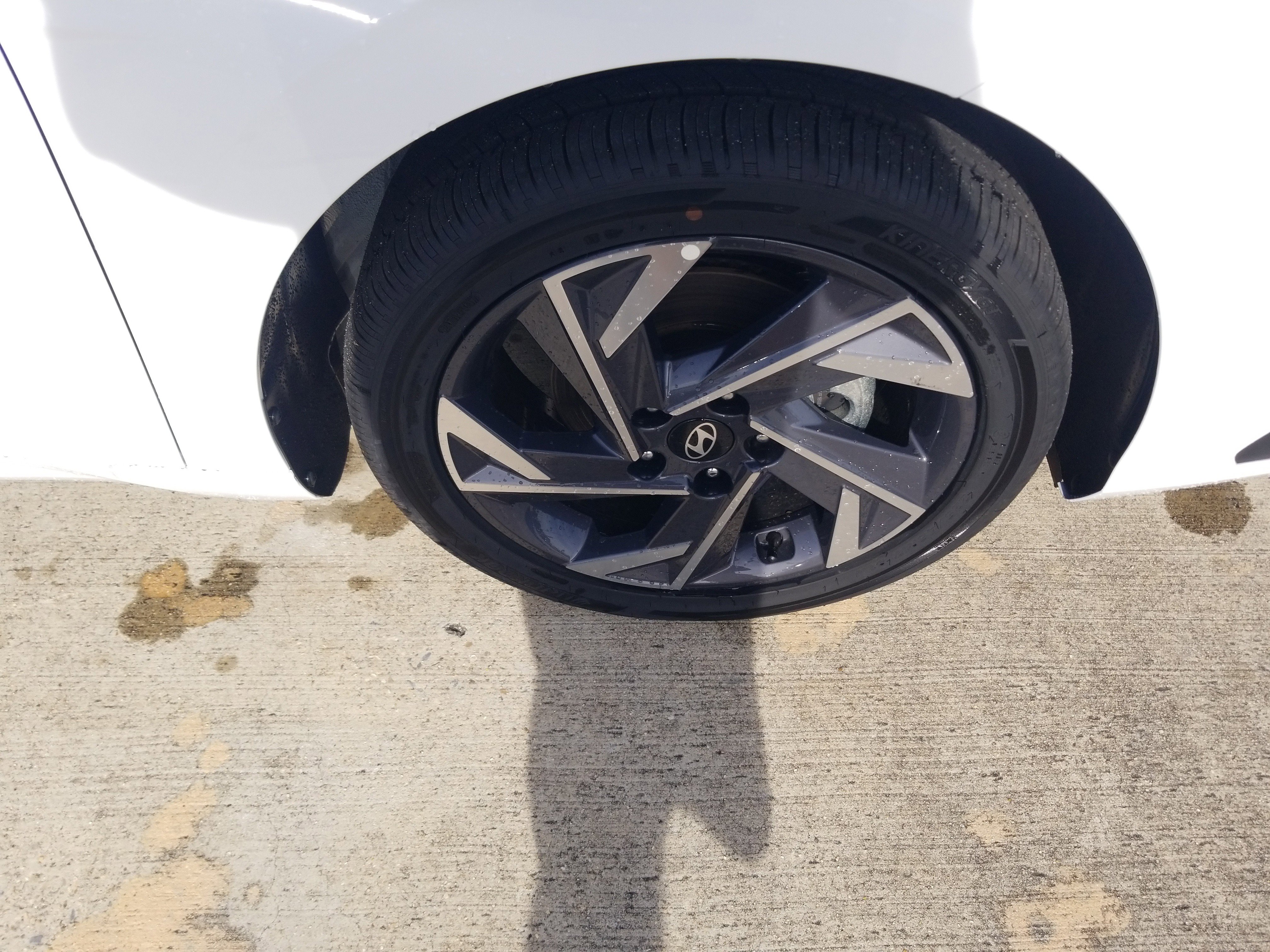 New 2025 Hyundai Elantra SEL image 24