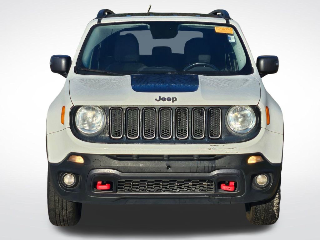 Used 2017 Jeep Renegade Trailhawk video 2