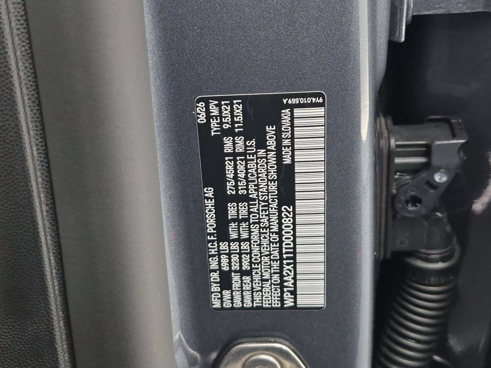 New 2026 Porsche Cayenne Electric AWD/4WD image 18