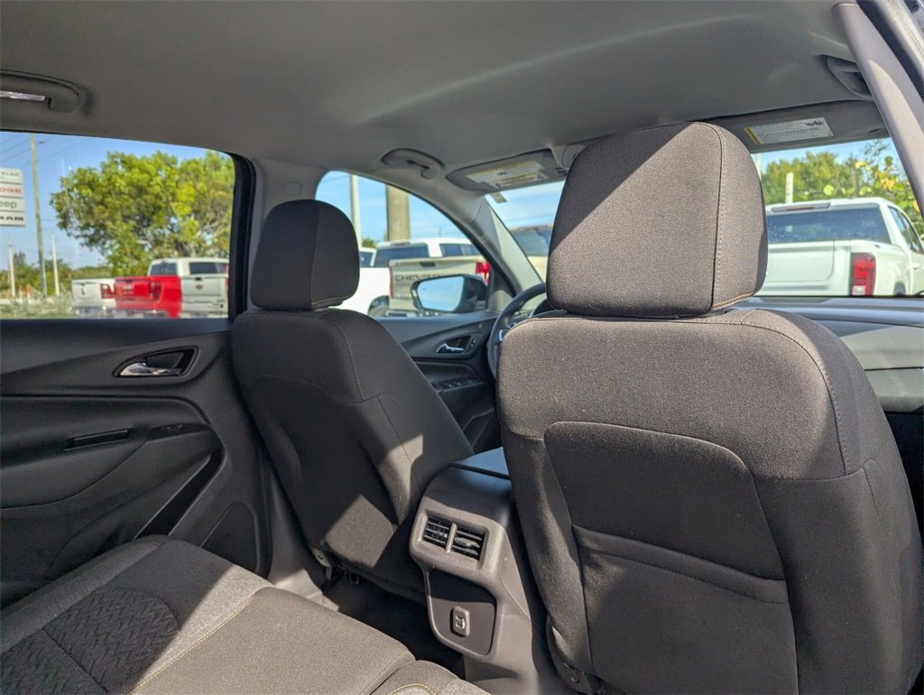 Used 2024 Chevrolet Equinox LT image 12