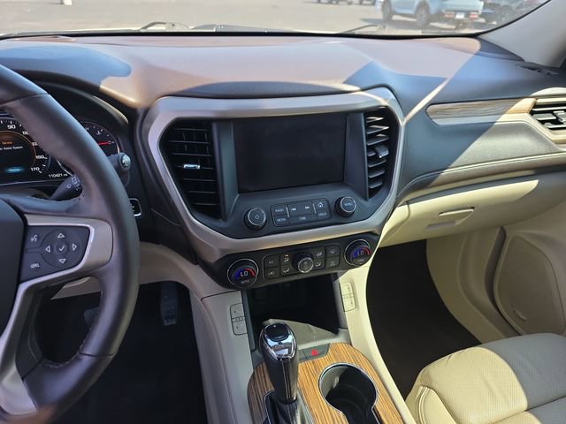 Certified 2017 GMC Acadia Denali w/ Technology Package FWD image 19